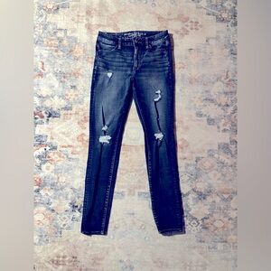 American Eagle Women’s Super Stretch Hi-Rise Distressed Jeggings Size 10 Long